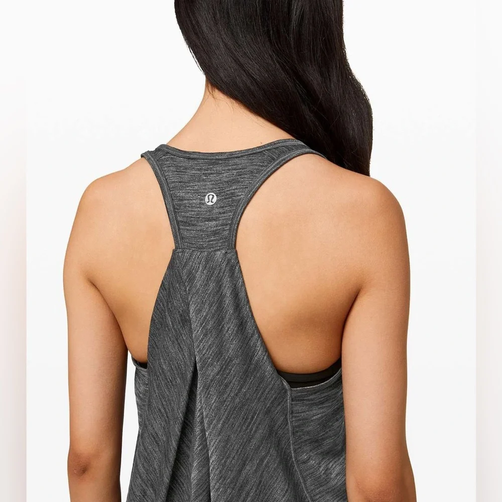Lululemon Essential Tank Size